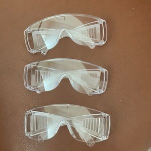 Set of 3 clear medical googles